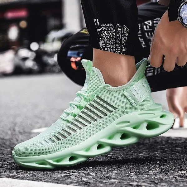2020 Lightweight Blade Sneakers