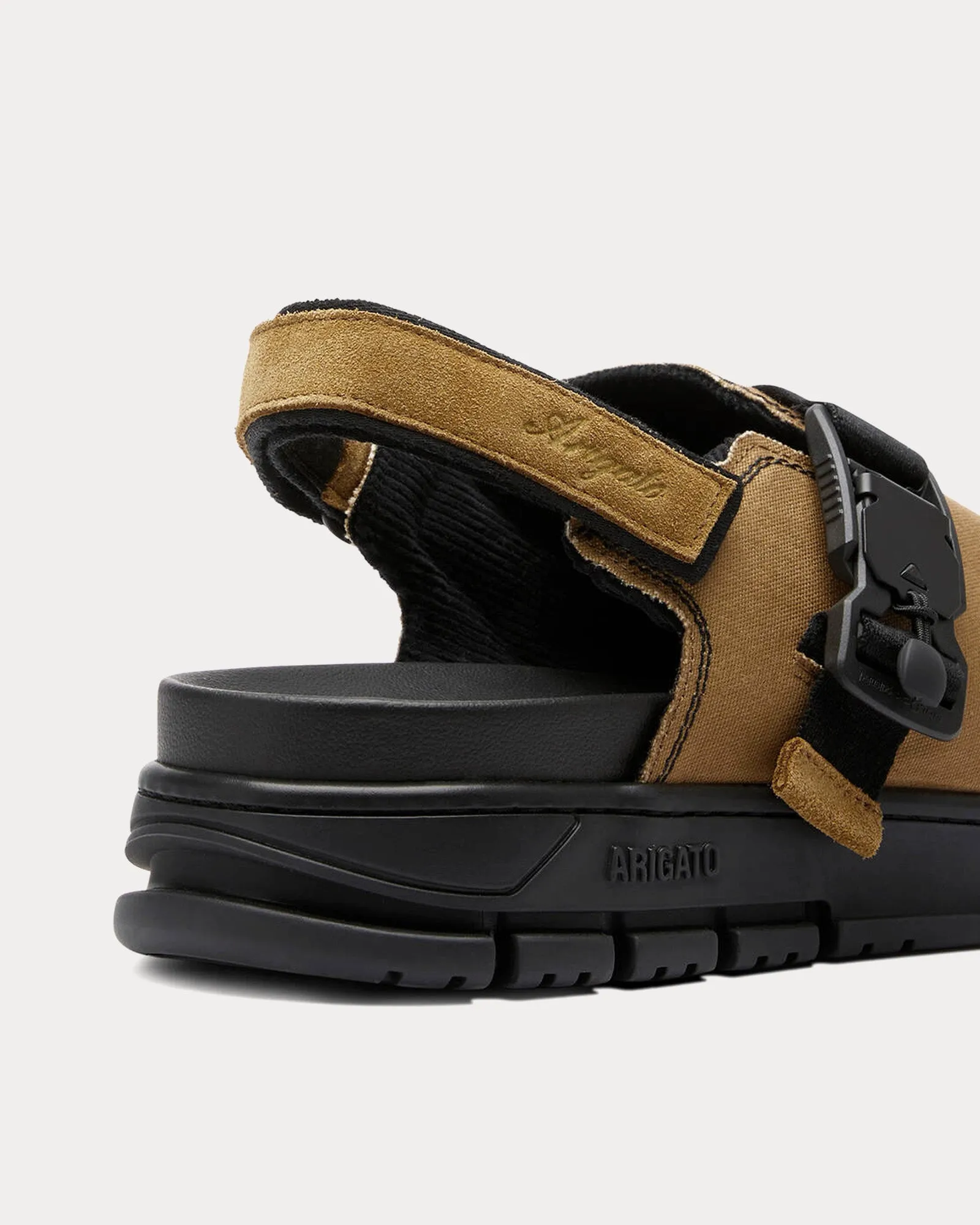 Area Sandal Light Brown / Black Slip Ons