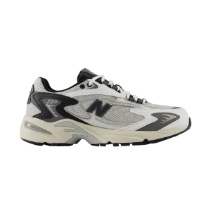 New Balance - 725 - Black/Grey/White