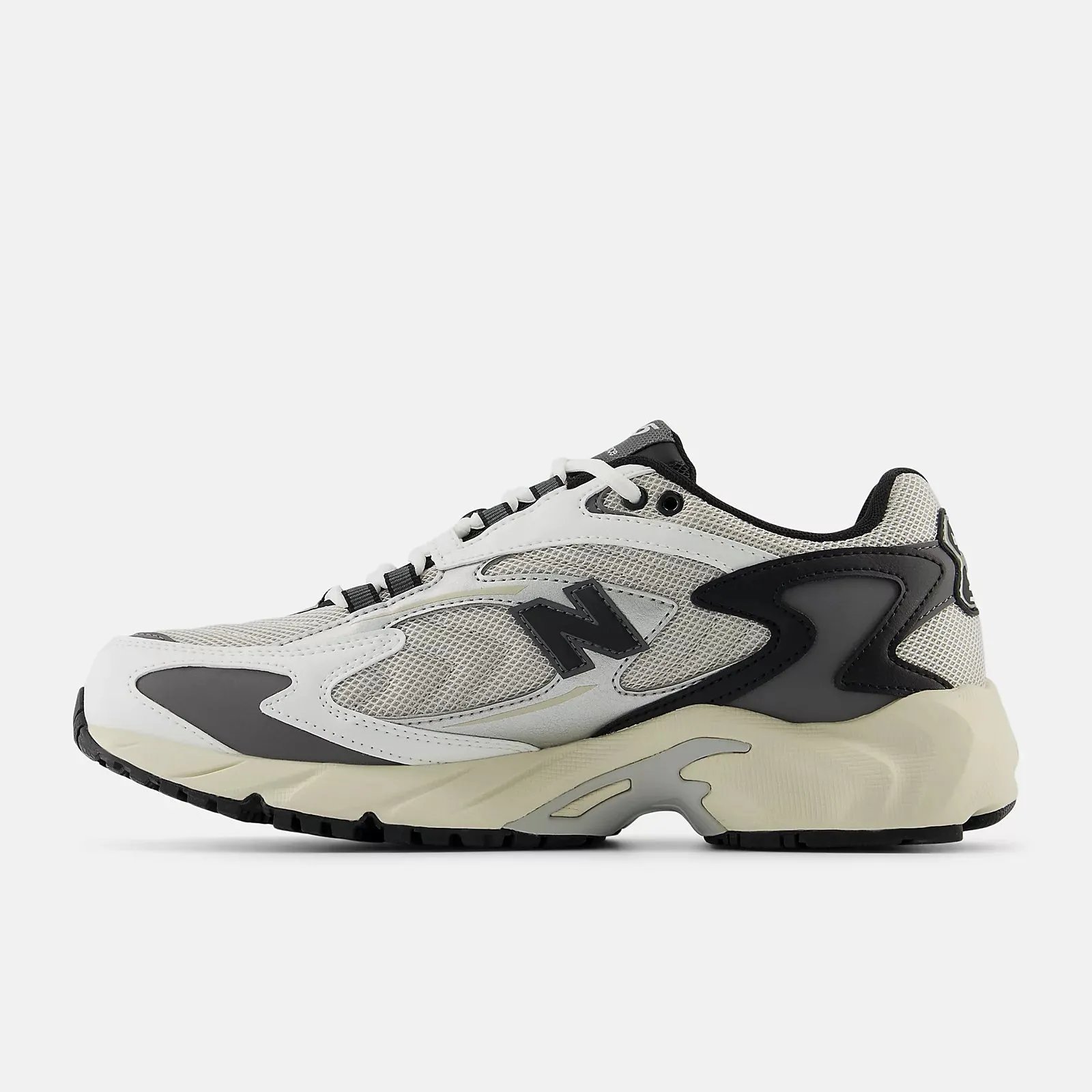 New Balance - 725V1 Grey matter with black and White ML725CE