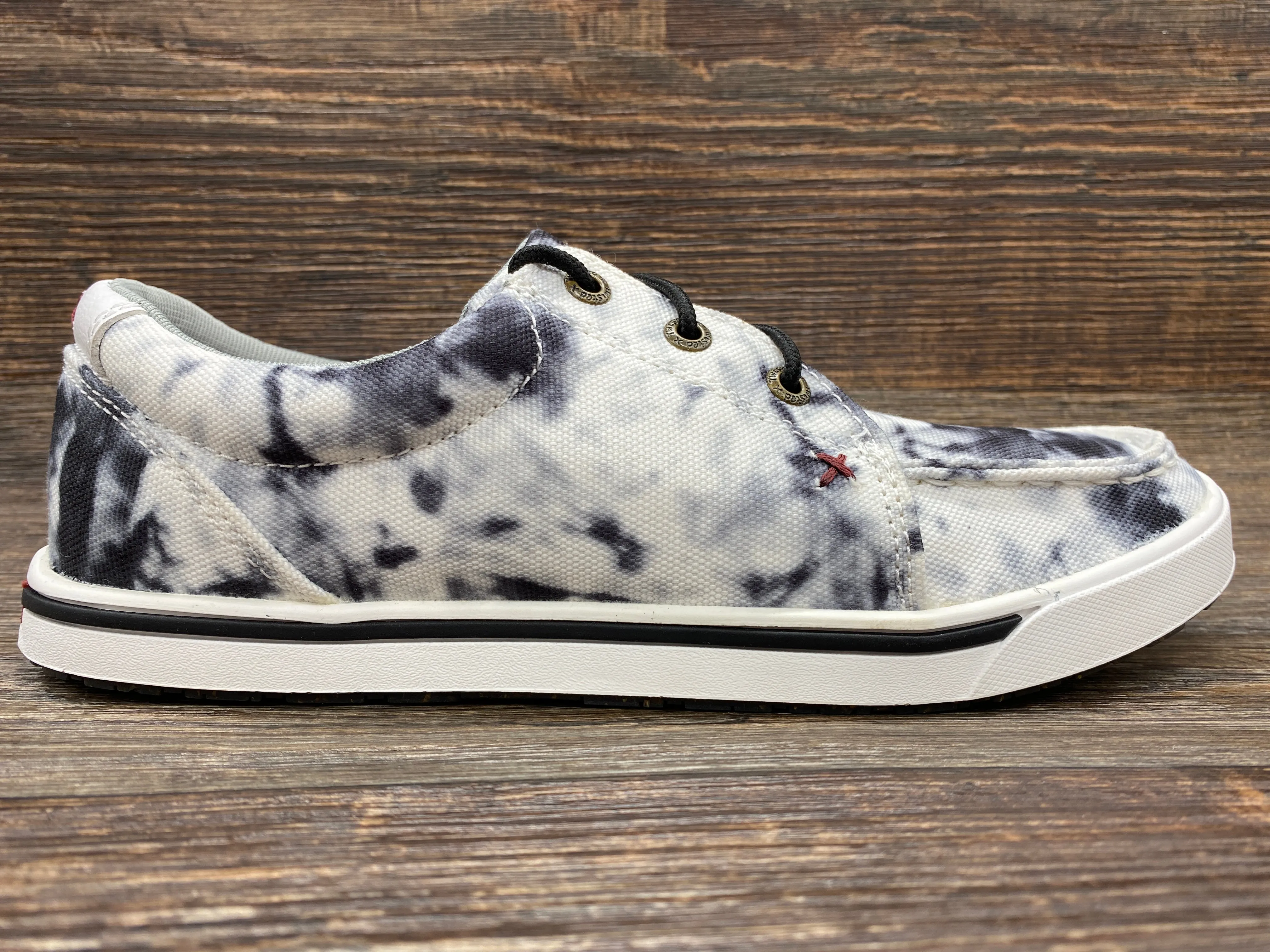 wca0041 Women's Black & White Tie Dye Kicks Casual Shoes by Twisted X
